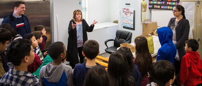 #1.2 - Visit of The Center of Compassion - Lori Vincent Explains about Food Pantry